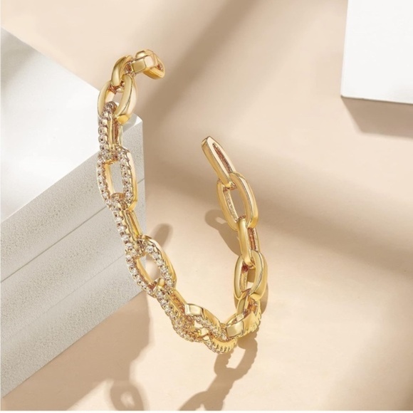 Gold 14k Gold Plated Cubic Zirconia Chain Cuff Bracelet - Picture 1 of 3